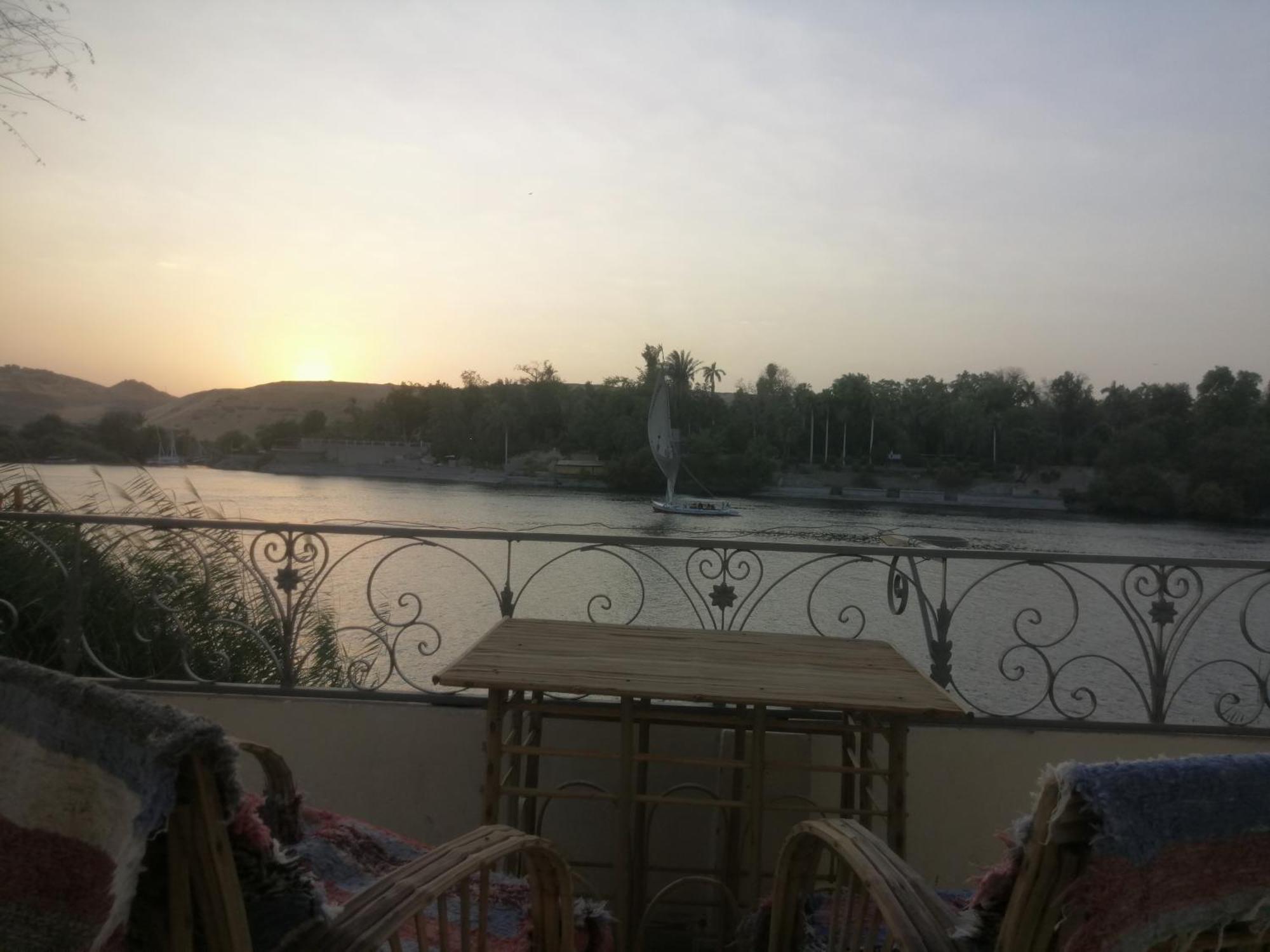 Nubian Bride Guest House Асуан Екстер'єр фото